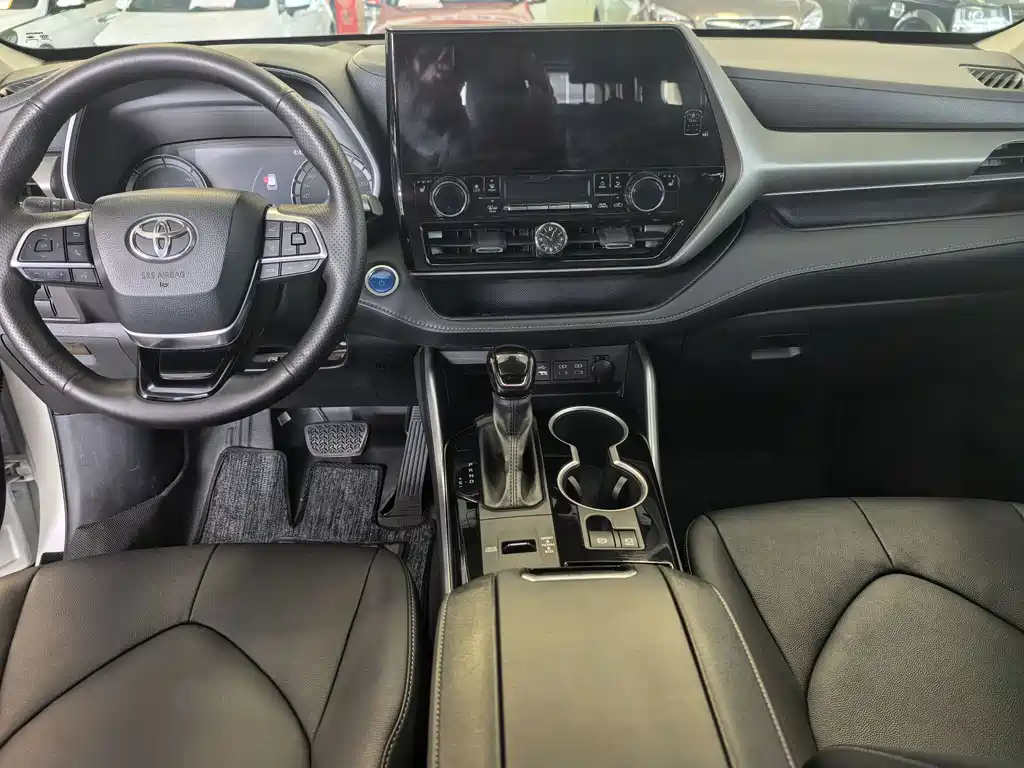 Highlander 2022 dual engine 2.5L four-wheel drive premium version 7 seats купить на сайте DeffCars