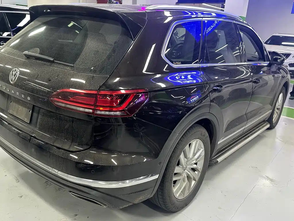 Touareg 2019 2.0TSI Sharp Wing Edition National VI купить на сайте DeffCars