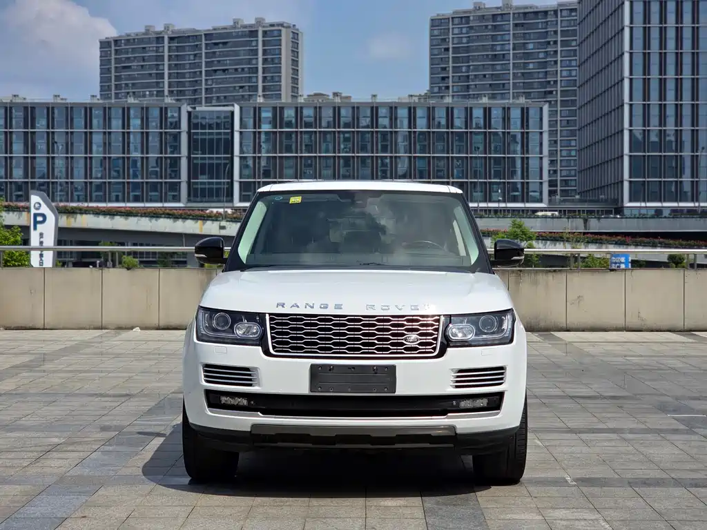 Range Rover 2015 3.0 SC V6 Vogue SE Genesis Extended Edition купить на сайте DeffCars