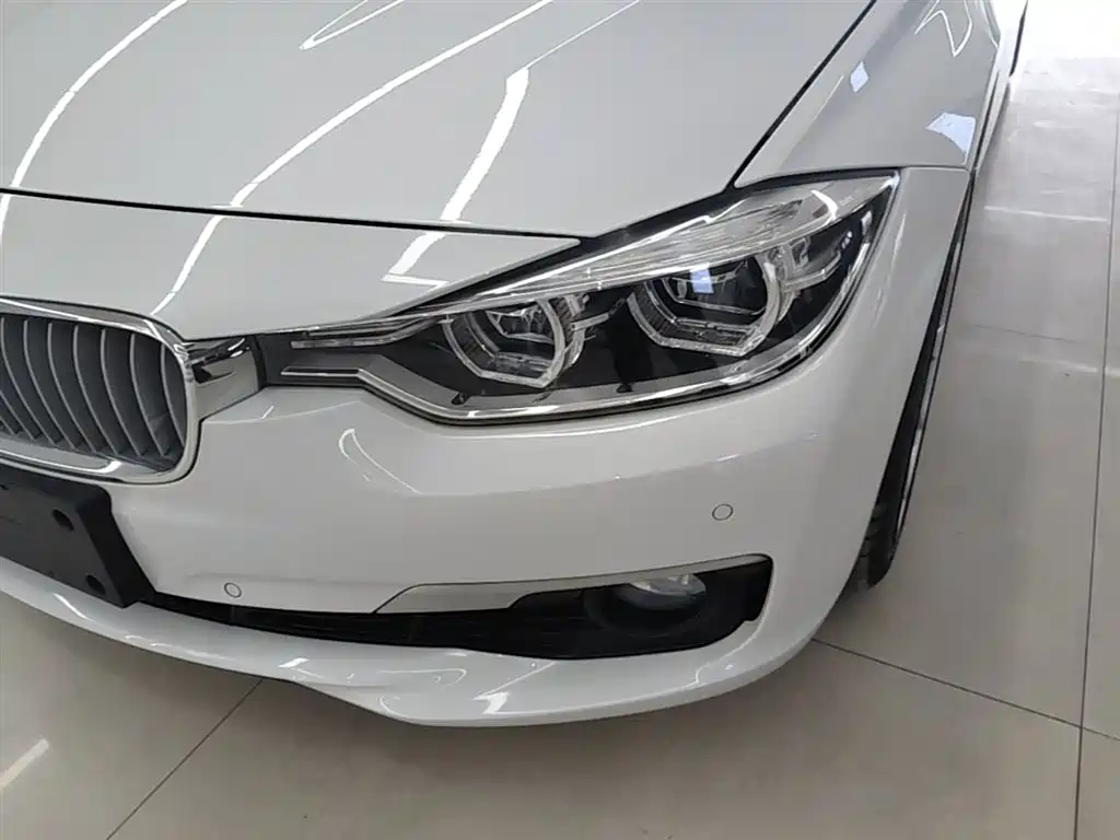 BMW 3 Series 2018 320Li Fashion Model купить на сайте DeffCars