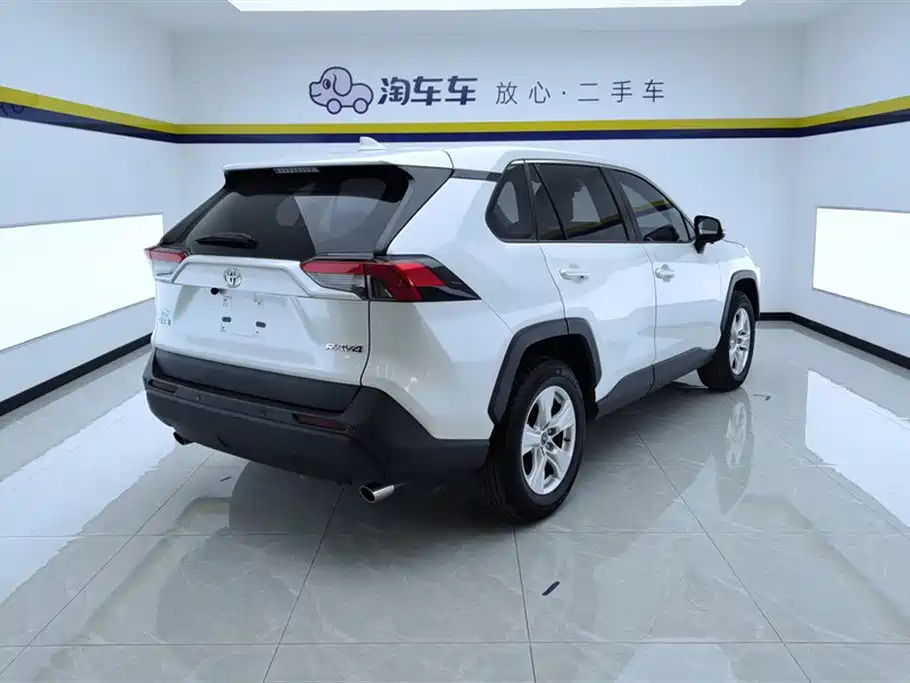 RAV4 Rongfang 2021 2.0L CVT two-wheel drive urban version купить на сайте DeffCars