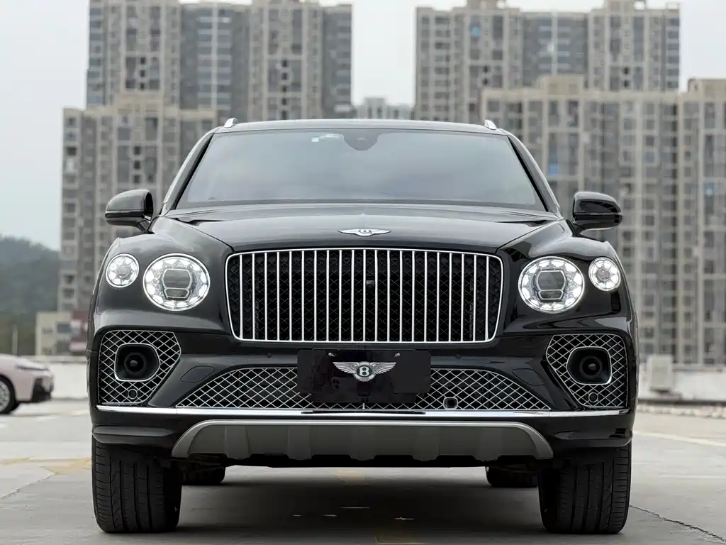 Bentayga 2024 4.0T V8 Long Wheelbase Yadu Edition купить на сайте DeffCars