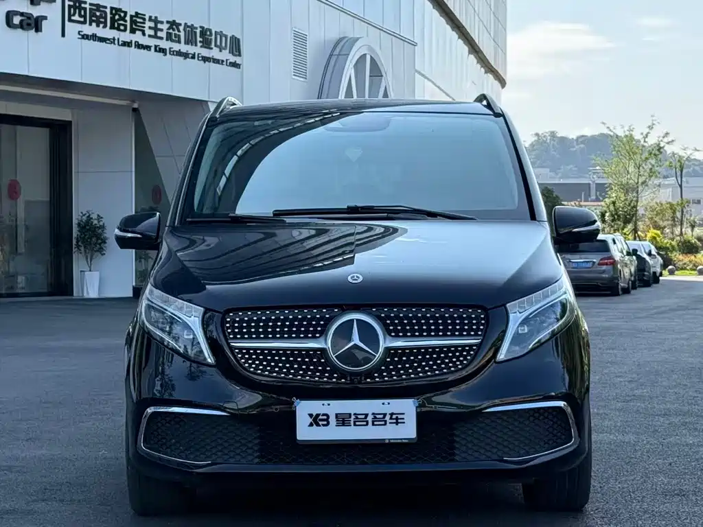 Mercedes-Benz V-Class 2022 V 260 Premium Edition купить на сайте DeffCars
