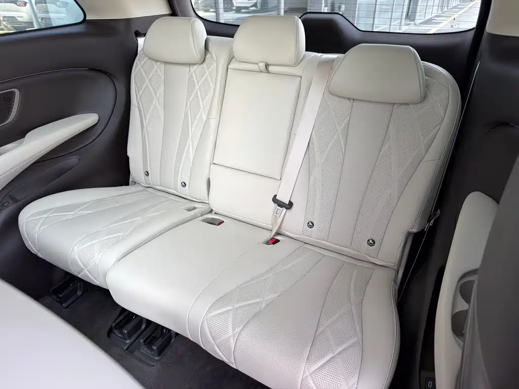 Denza D9 2025 DM-i smart driving version 1020 four-wheel drive premium model купить на сайте DeffCars