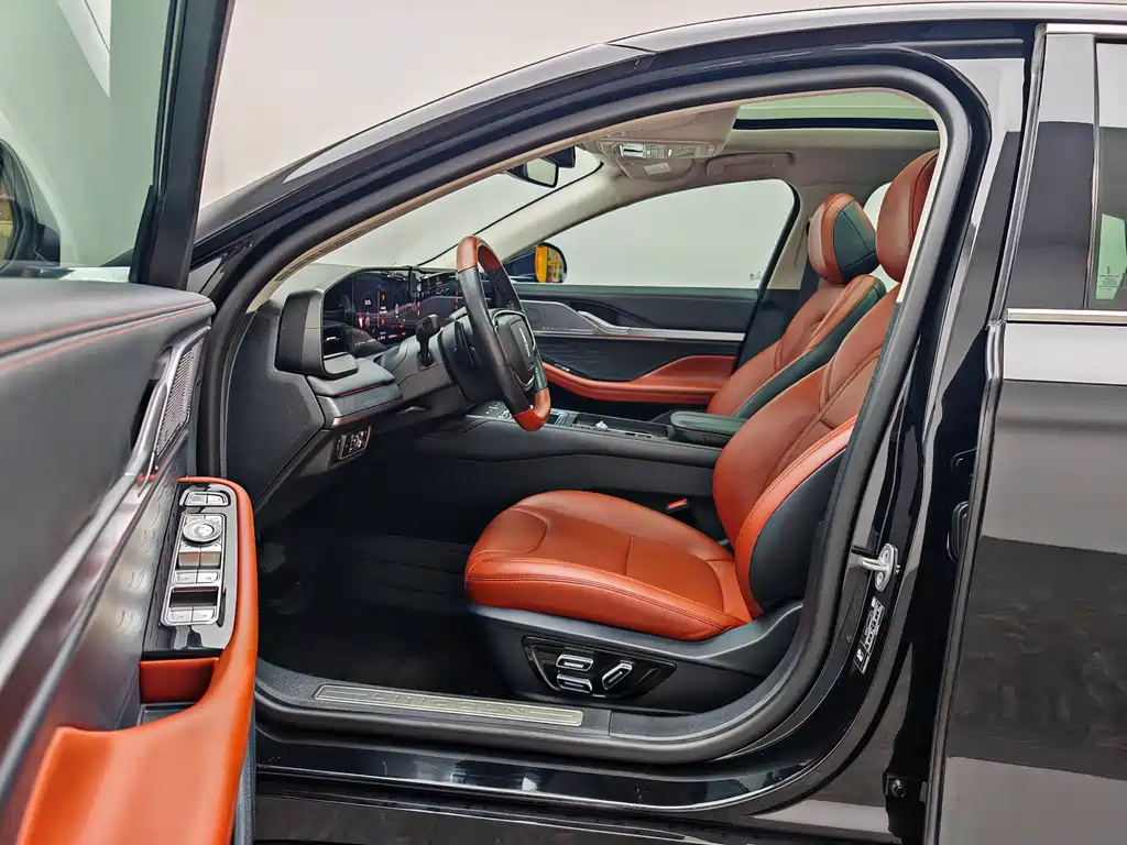 Lincoln Z 2022 iCool Exclusive Edition купить на сайте DeffCars