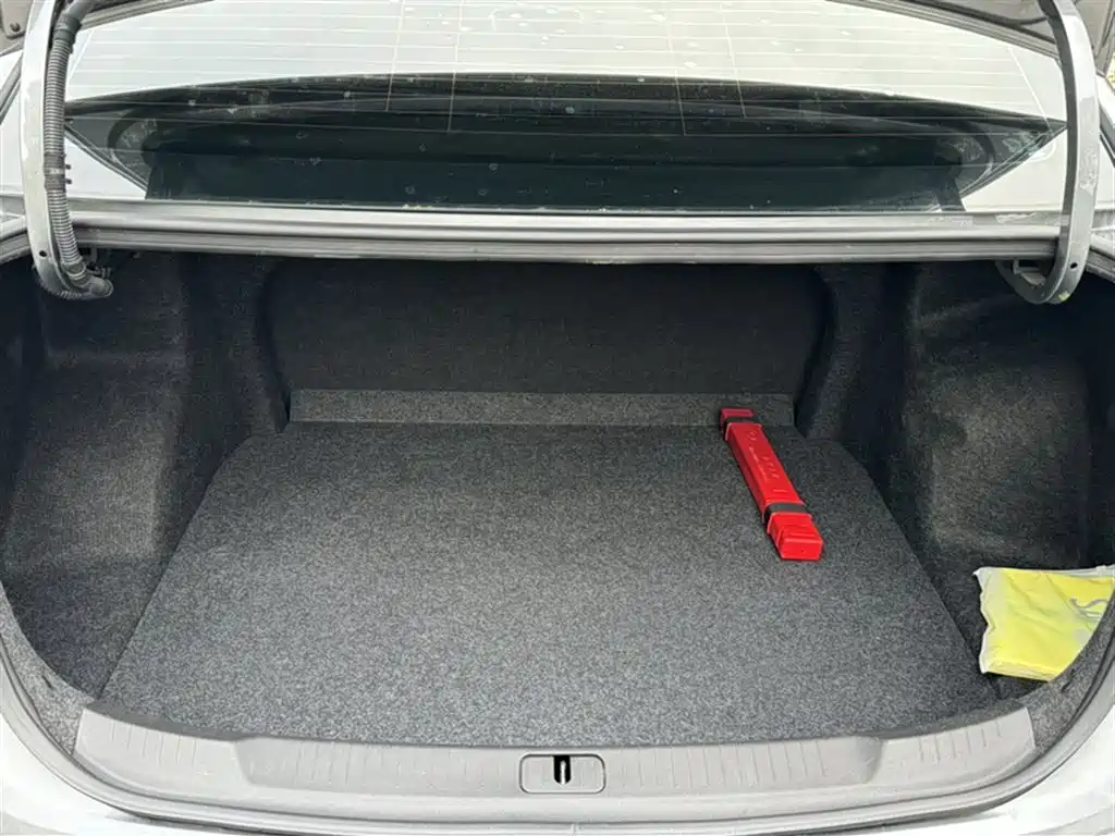 Cruze 2022 320 Automatic Sunroof Edition купить на сайте DeffCars