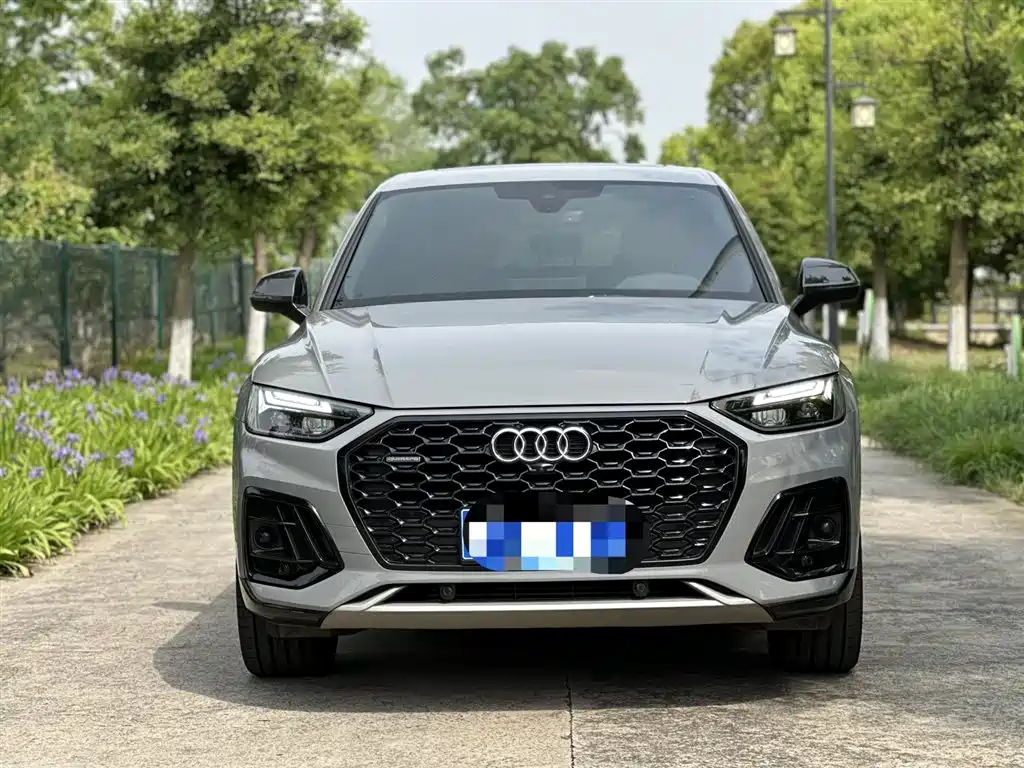 Audi Q5L Sportback 2021 40 TFSI special edition launched купить на сайте DeffCars