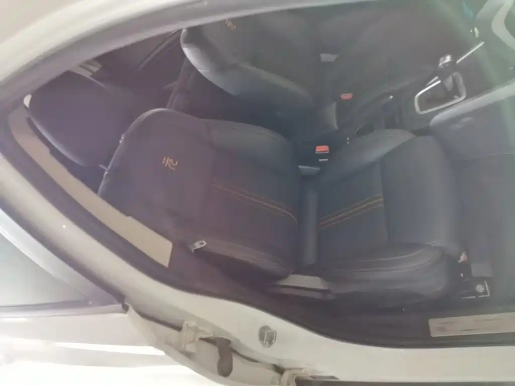 Yuan 2017 1.5L automatic cool interconnected model купить на сайте DeffCars