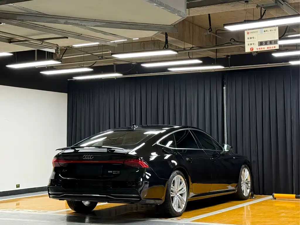 Audi A7 2019 55 TFSI quattro competition version купить на сайте DeffCars