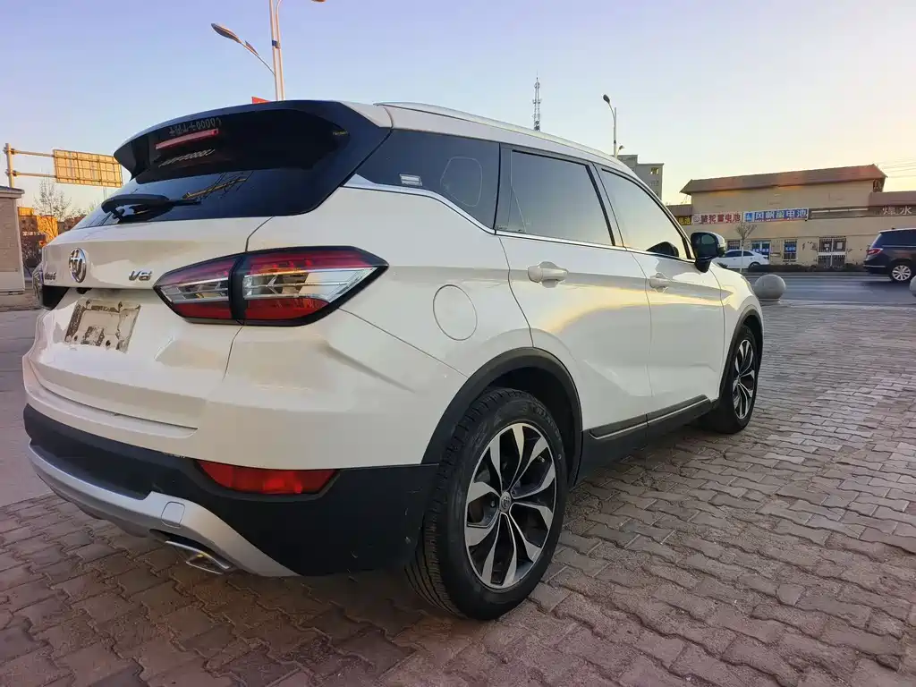 Zhonghua V6 2018 1.5T automatic flagship model купить на сайте DeffCars