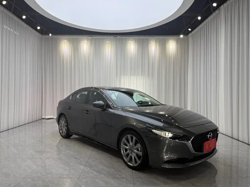Mazda3 Angkesela 2023 2.0L Automatic Premium Edition купить на сайте DeffCars