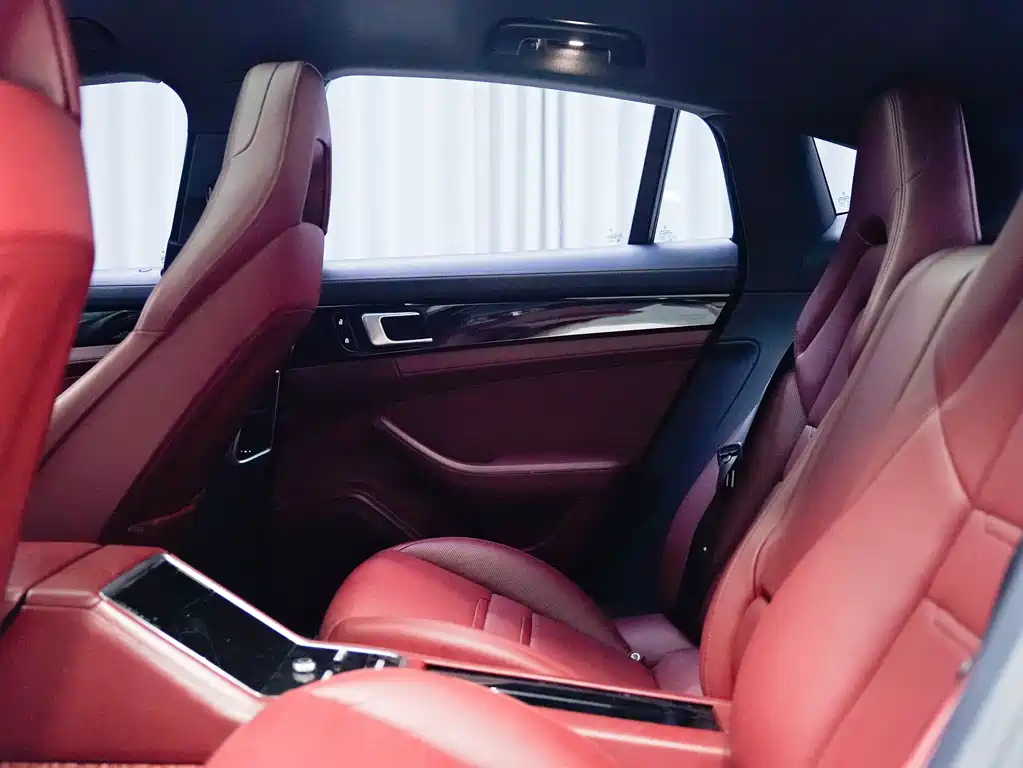 Panamera New Energy 2018 Panamera 4 E-Hybrid 2.9T купить на сайте DeffCars