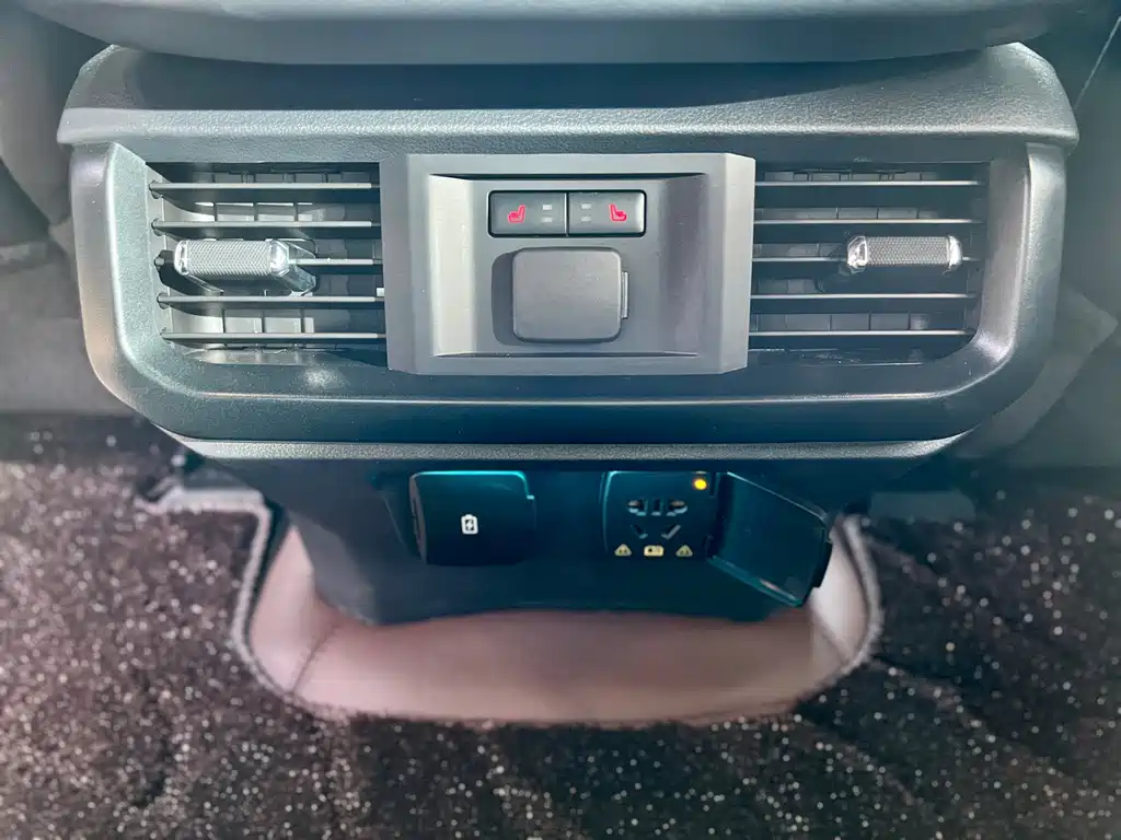 Ford F-150 Raptor 2023 3.5T Raptor купить на сайте DeffCars