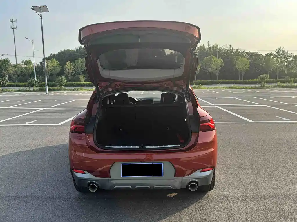 BMW X2 2020 sDrive20i M Off-Road Package купить на сайте DeffCars