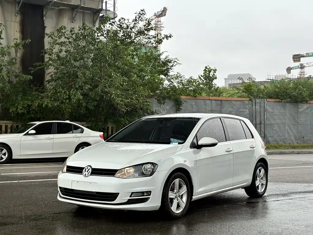 Golf 2015 1.4TSI automatic luxury model купить на сайте DeffCars