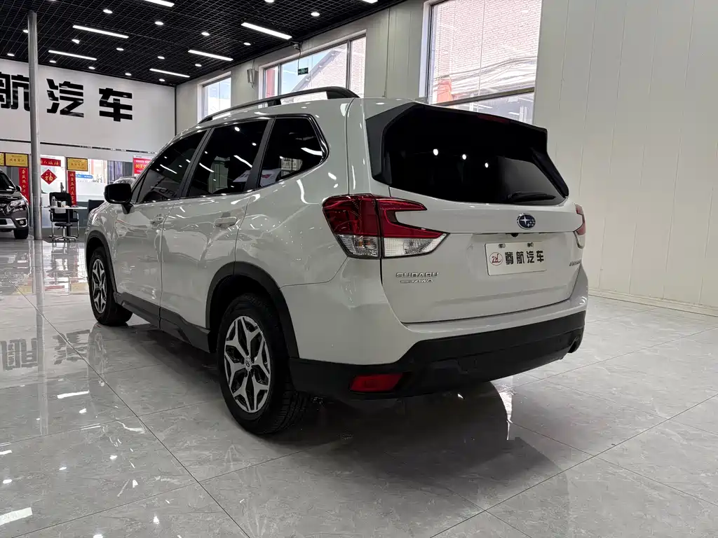 Forester 2020 2.0i Deluxe Edition EyeSight купить на сайте DeffCars