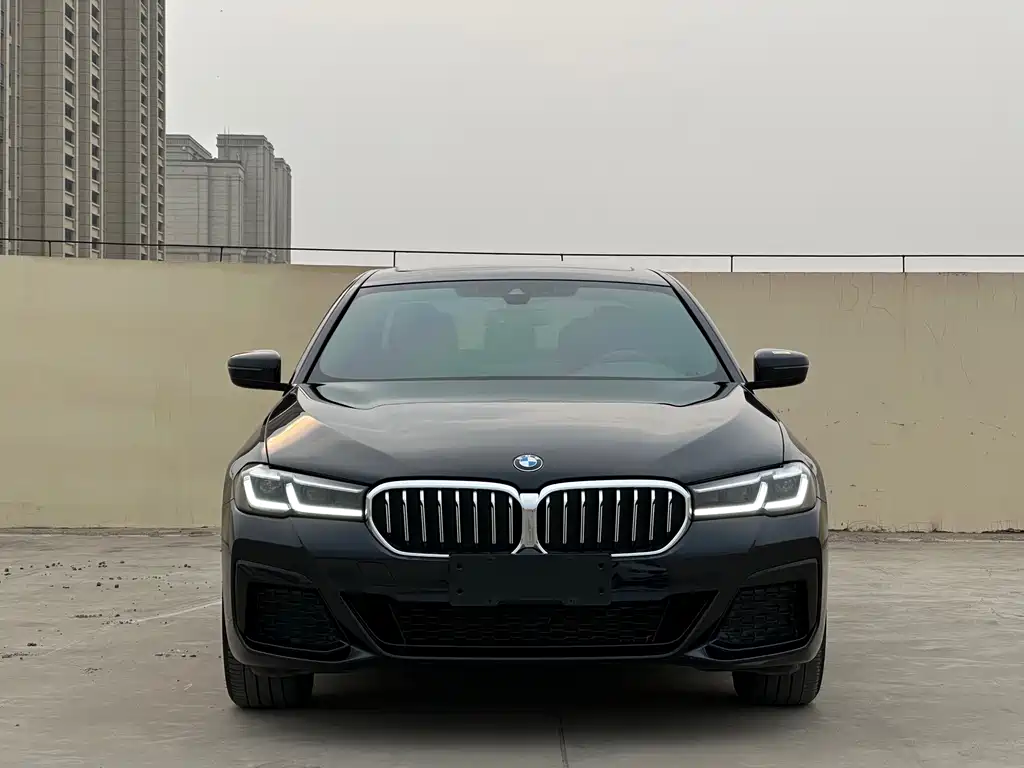 BMW 5 Series 2022 facelift 525Li M Sports Package купить на сайте DeffCars