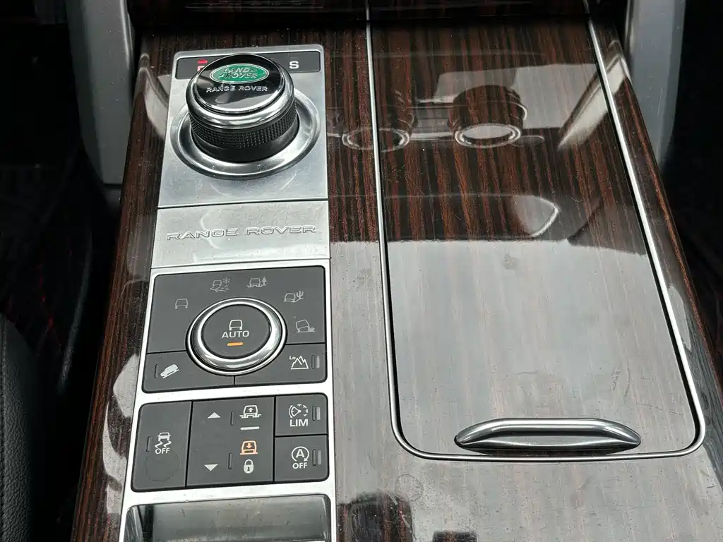 Range Rover 2017 3.0 SC V6 Vogue купить на сайте DeffCars