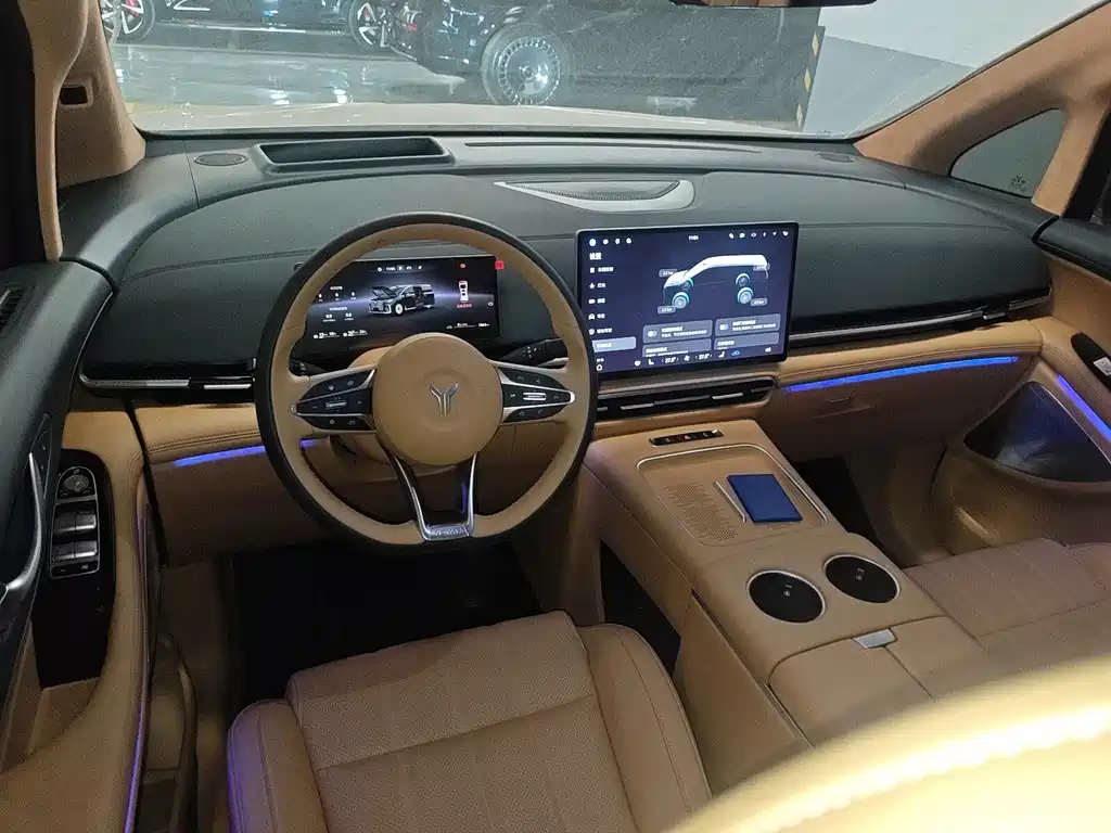 Lantu Dreamer 2026 PHEV Qiankun Ultra купить на сайте DeffCars