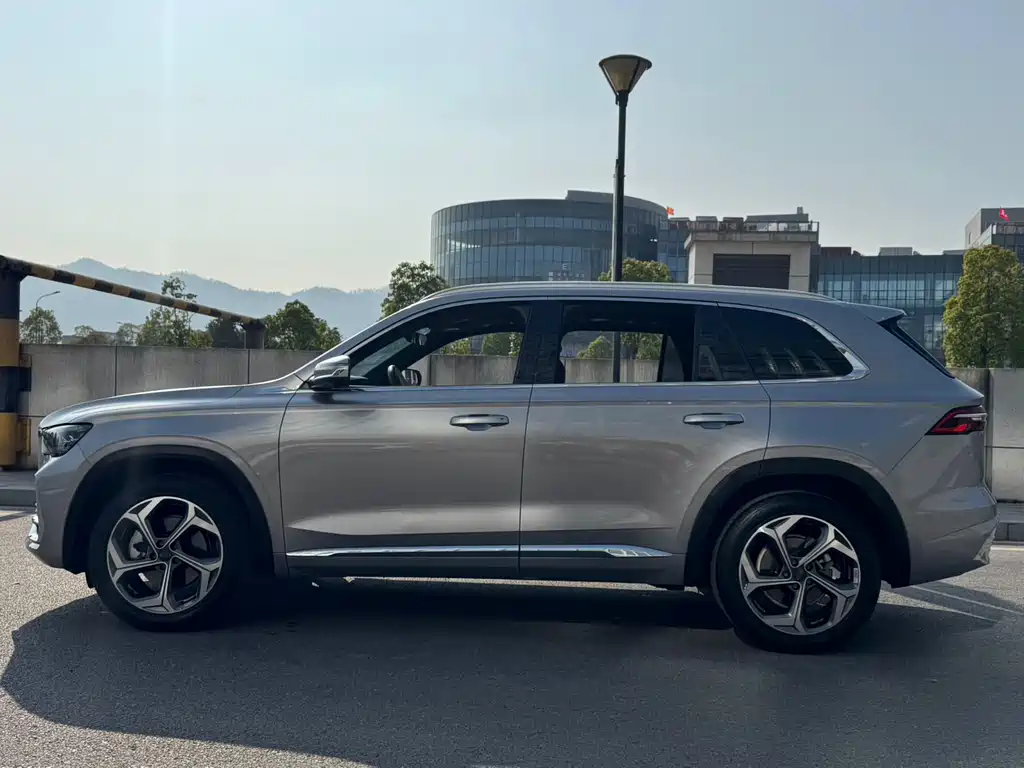 Xingyue L 2024 2.0TD high-power automatic two-wheel drive cloud version купить на сайте DeffCars