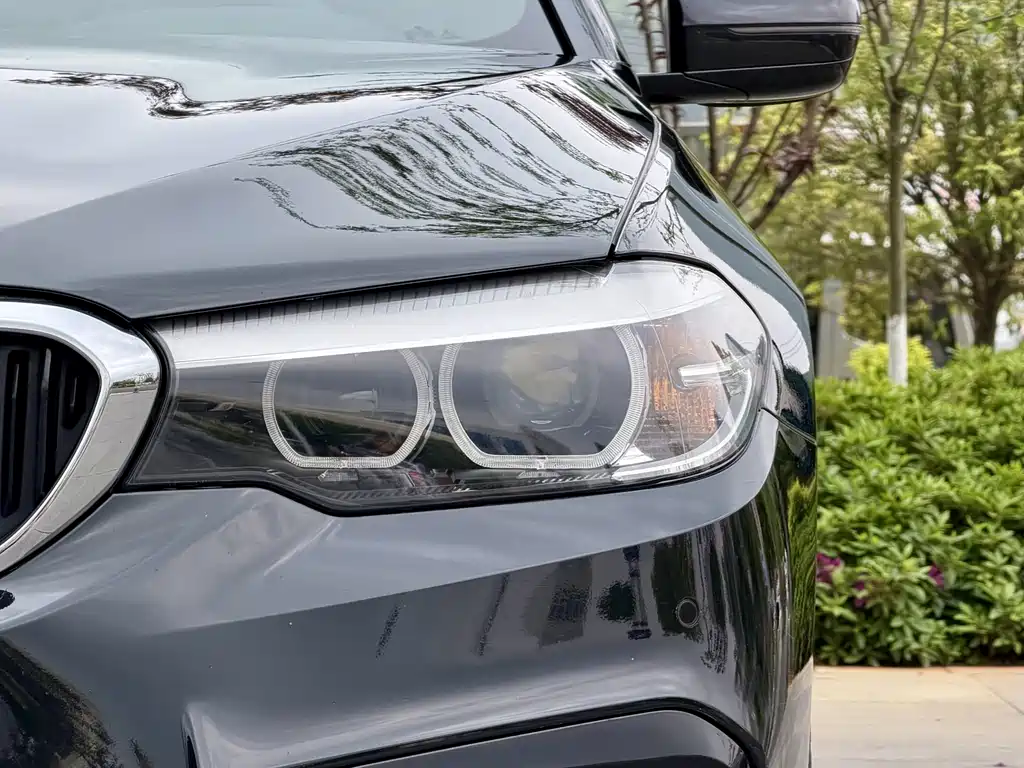 BMW 5 Series 2019 525Li M Sports Package купить на сайте DeffCars