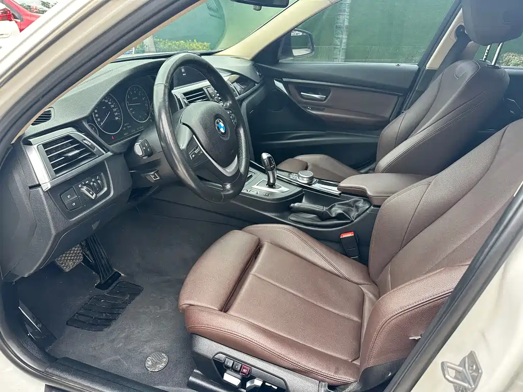 BMW 3 Series 2019 320Li Fashion Model купить на сайте DeffCars