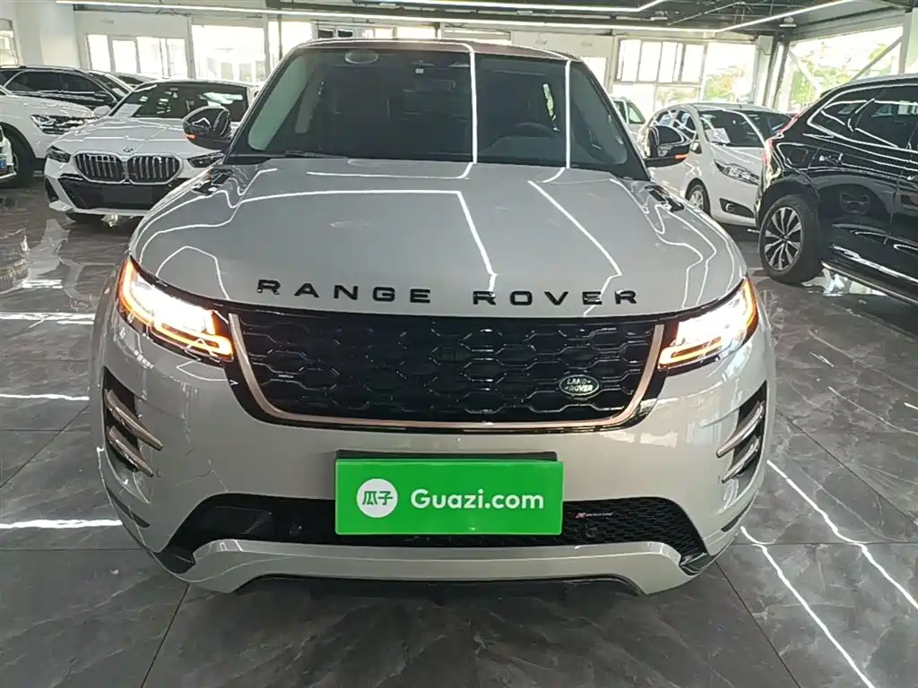 Range Rover Evoque 2023 Evoque L 249PS Corinthian Bronze Special Edition купить на сайте DeffCars
