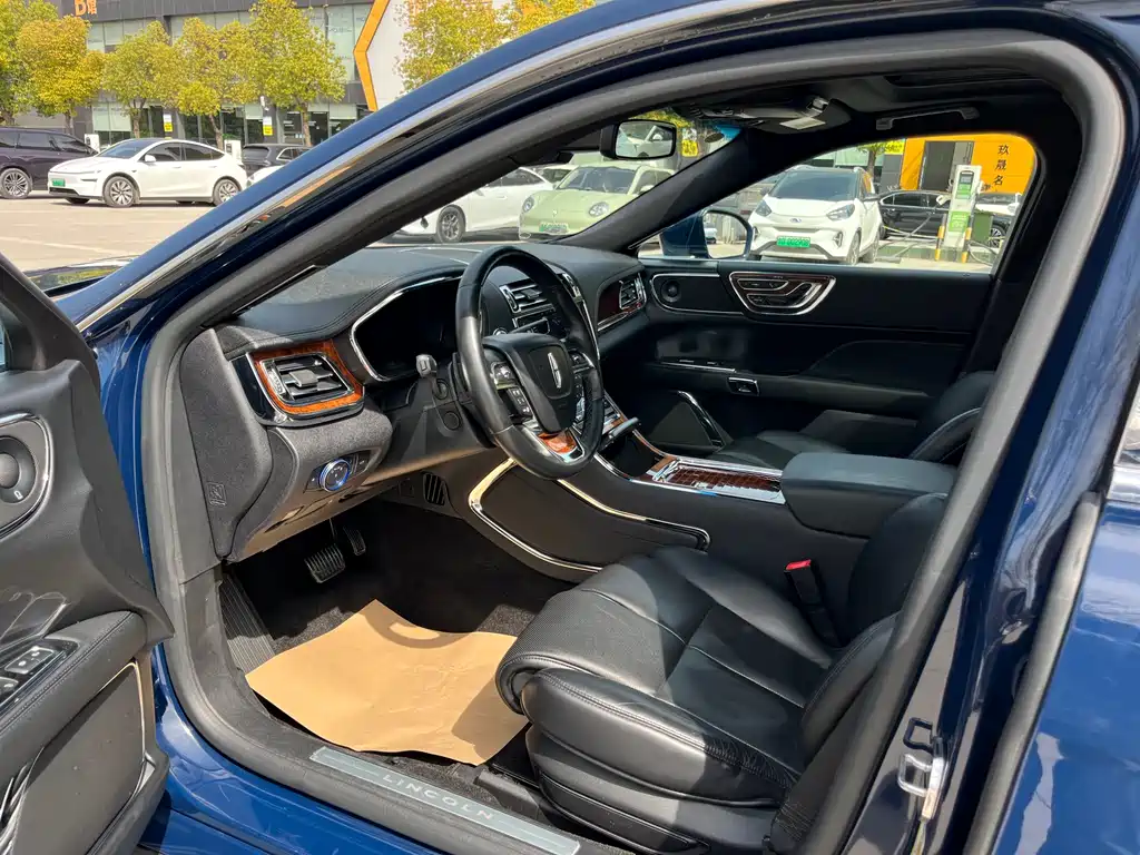 Lincoln Continental 2019 2.0T Two-wheel drive Premium Edition National VI купить на сайте DeffCars