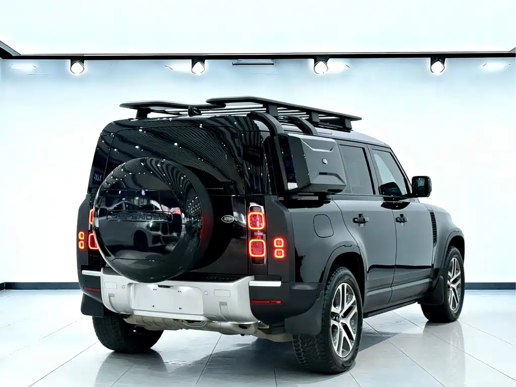 Land Rover Defender 2024 110 3.0T P400 Dark Special Edition купить на сайте DeffCars
