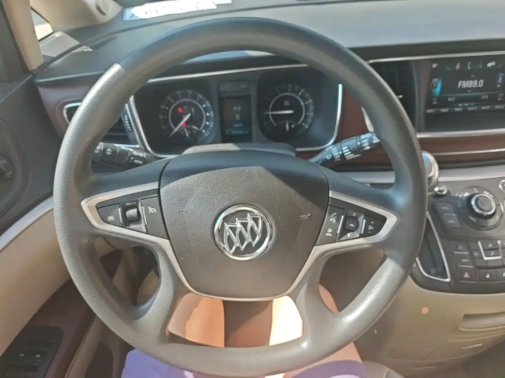 Buick GL8 2018 28T Comfort Type National VI купить на сайте DeffCars
