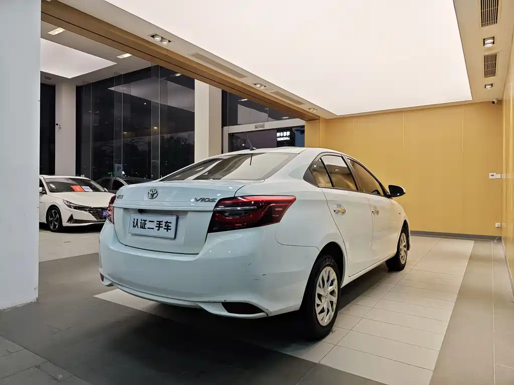 Vios 2022 1.5L 20th Anniversary Edition купить на сайте DeffCars