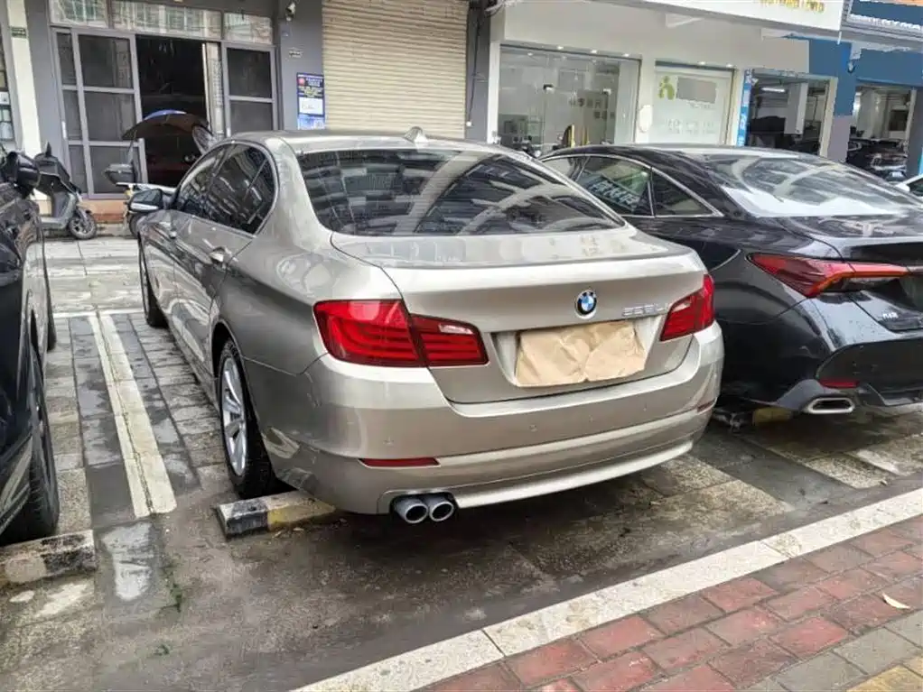 BMW 5 Series 2012 523Li Luxury Model купить на сайте DeffCars