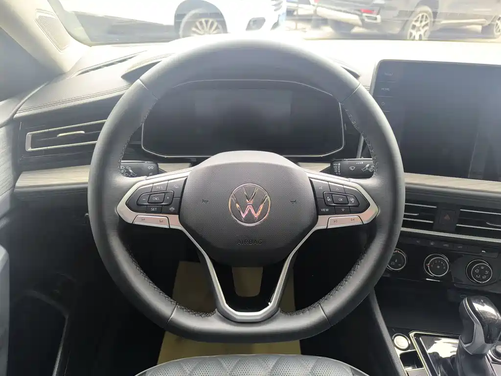 Sagitar 2024 300TSI DSG Super Edition купить на сайте DeffCars