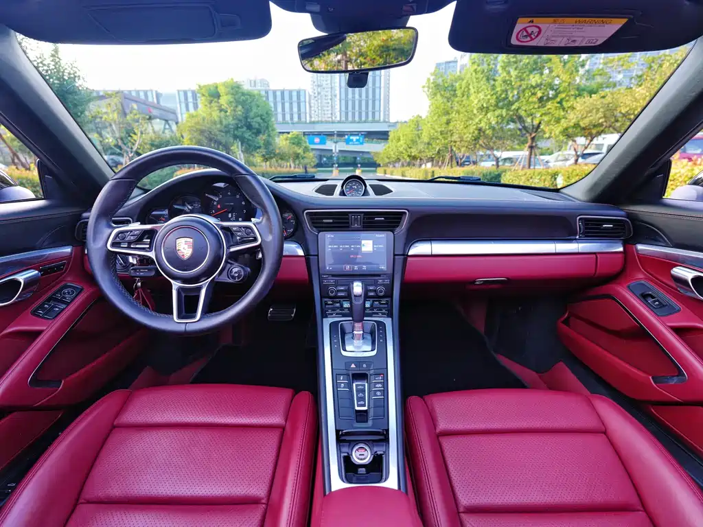 Porsche 911 2016 Carrera Cabriolet 3.0T купить на сайте DeffCars