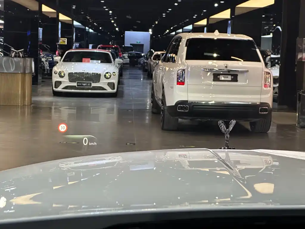 Cullinan 2020 Black Badge купить на сайте DeffCars