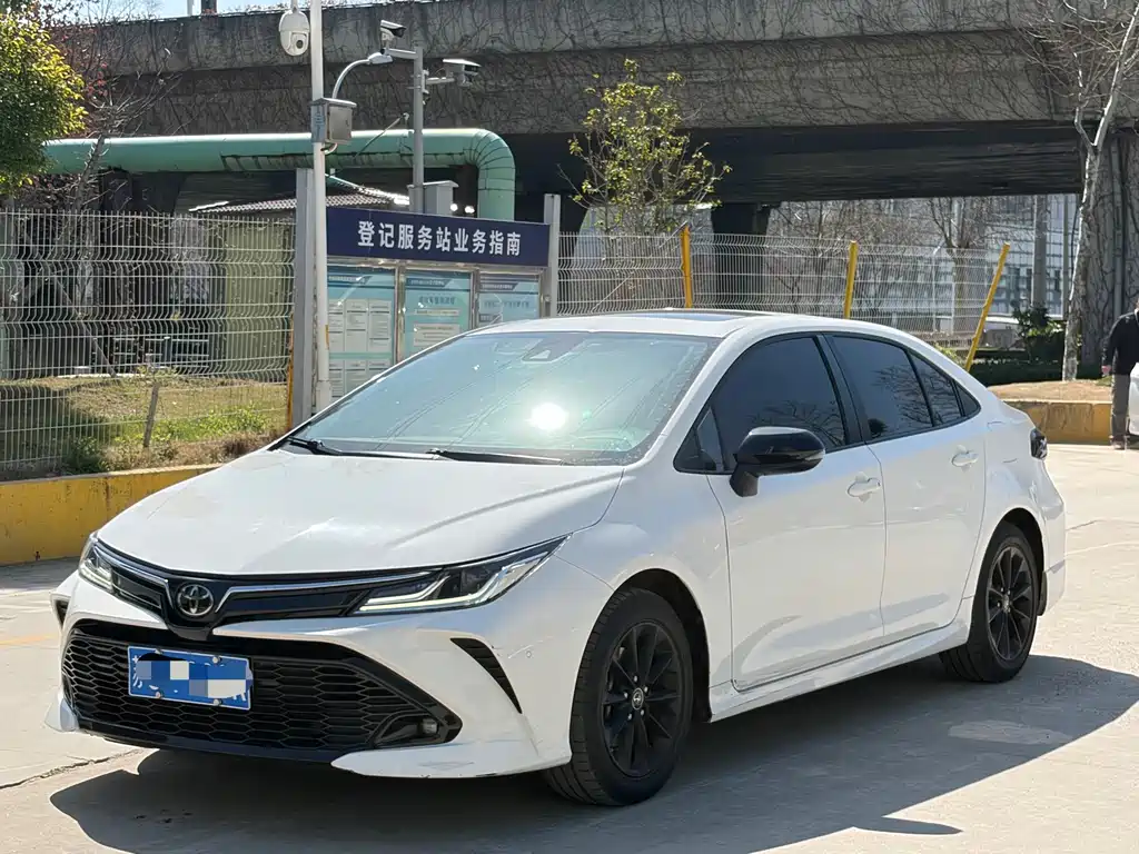 Corolla 2021 TNGA 1.5L CVT GR SPORT sports version купить на сайте DeffCars