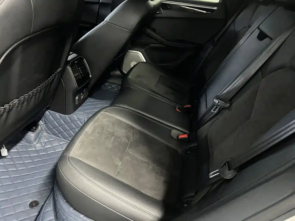 Macan 2020 Macan 2.0T купить на сайте DeffCars