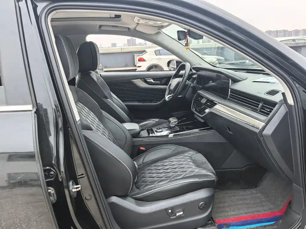 Hongqi HS5 2019 2.0T Zhilian Flagship Edition купить на сайте DeffCars