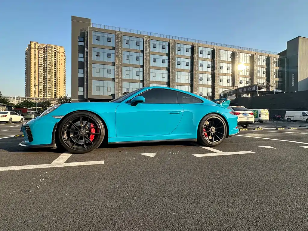 Porsche 911 2018 GT3 4.0L купить на сайте DeffCars