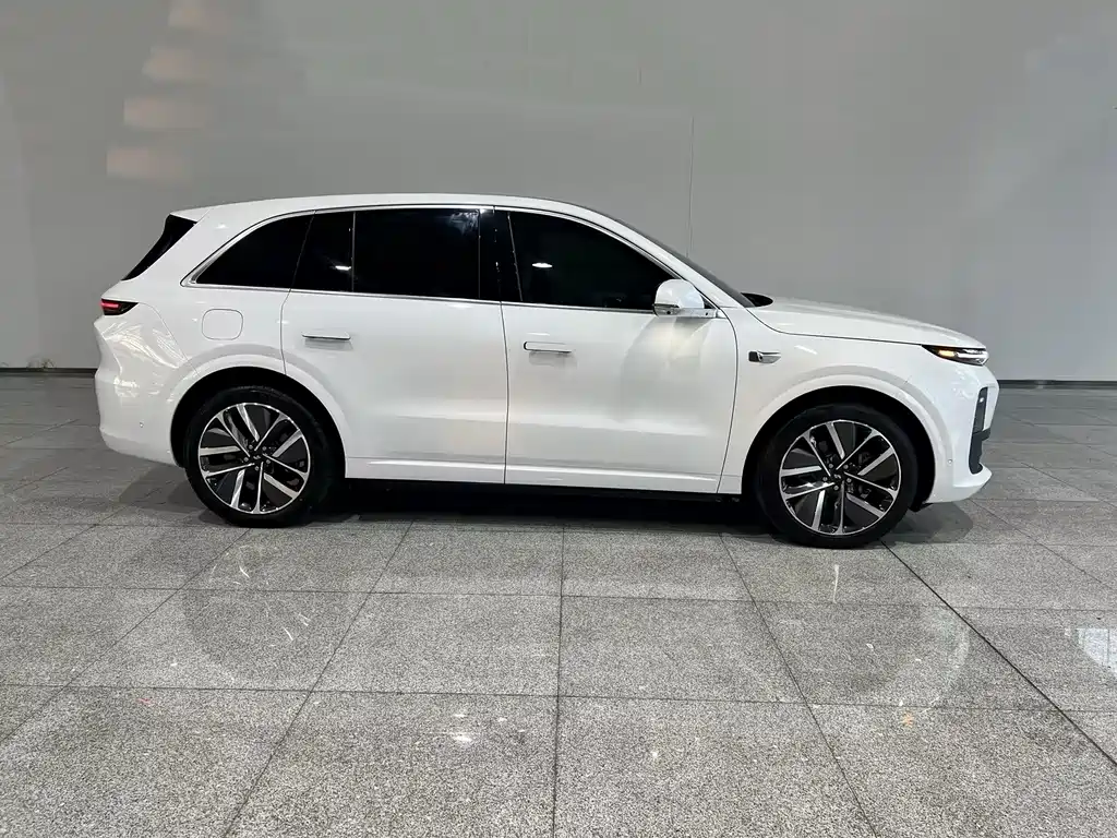 Ideal L6 2024 Pro купить на сайте DeffCars