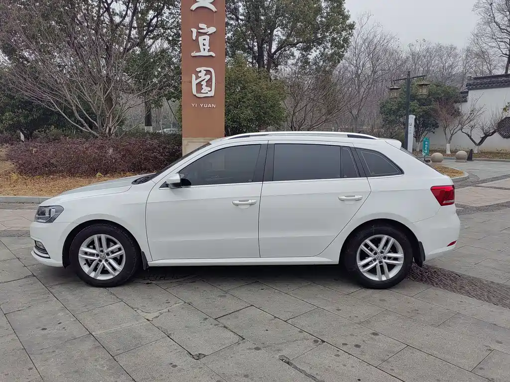 Langxing 2017 230TSI DSG Comfort Edition купить на сайте DeffCars