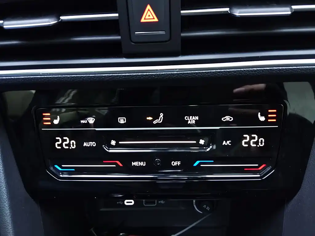 Tiguan L 2023 280TSI automatic two-wheel drive Chaochuang limited edition купить на сайте DeffCars
