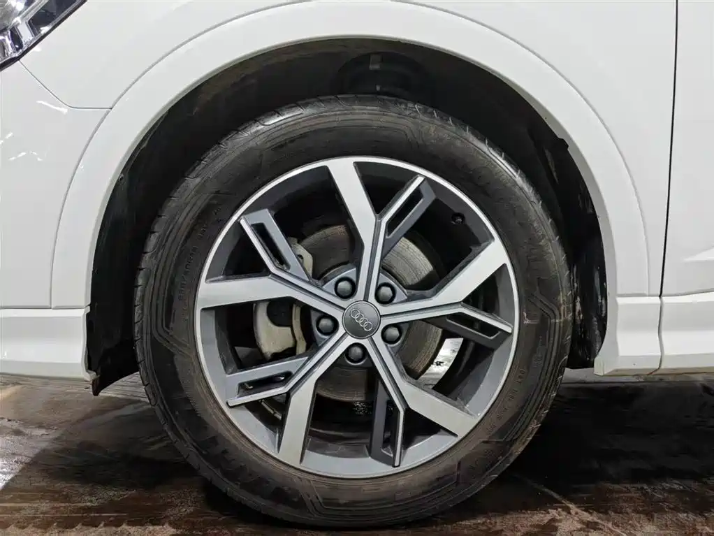 Audi Q3 Sportback 2020 40 TFSI Fashion купить на сайте DeffCars