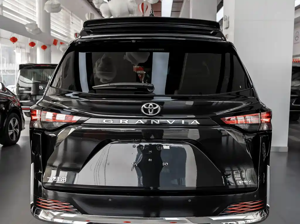 Grevia 2024 2.5L Hybrid Comfort Edition купить на сайте DeffCars