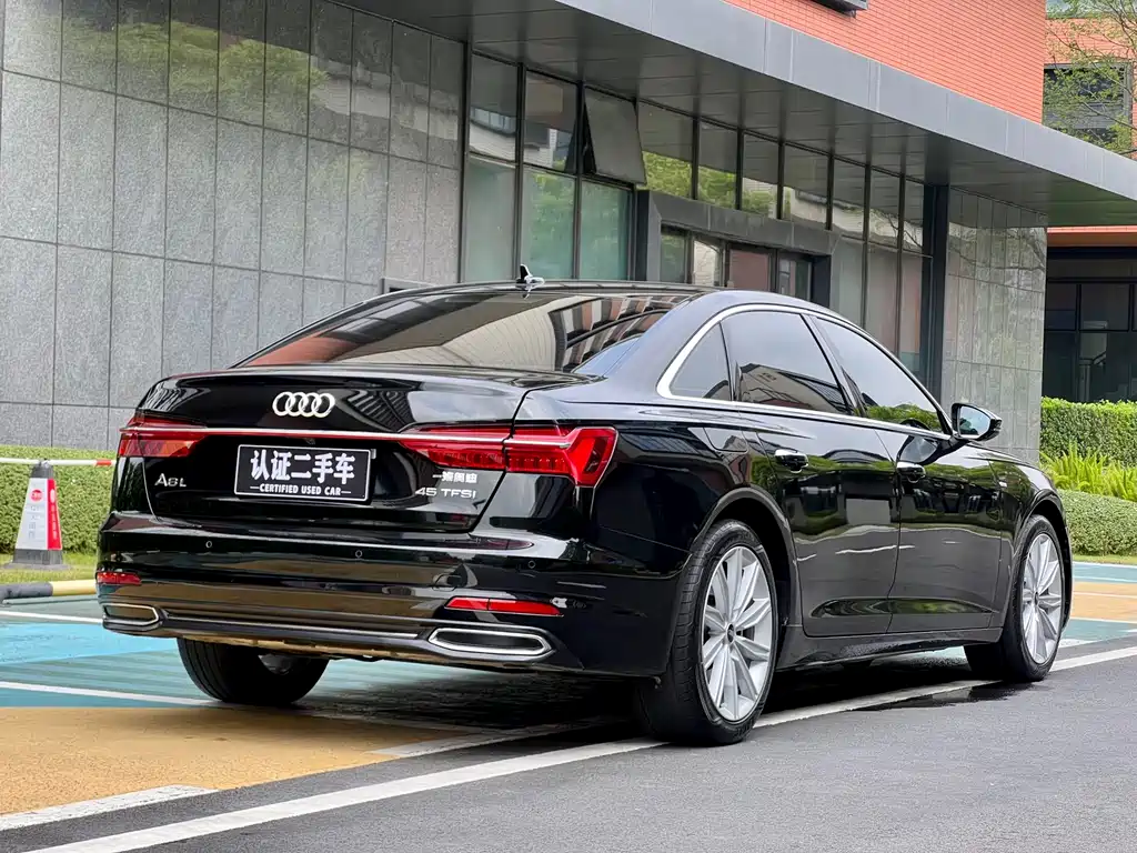 Audi A6L 2021 40 TFSI luxury and elegant model купить на сайте DeffCars
