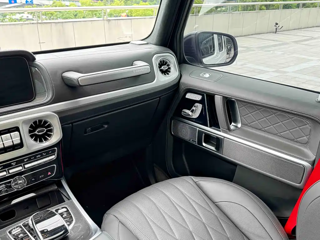 Mercedes-Benz G-Class 2023 G 500 купить на сайте DeffCars