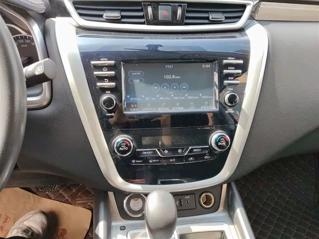 Loulan 2019 2.5L XE 2WD Elite Edition National VI купить на сайте DeffCars