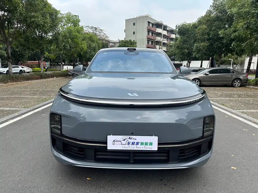 Ideal L8 2025 Ultra smart refresh version купить на сайте DeffCars