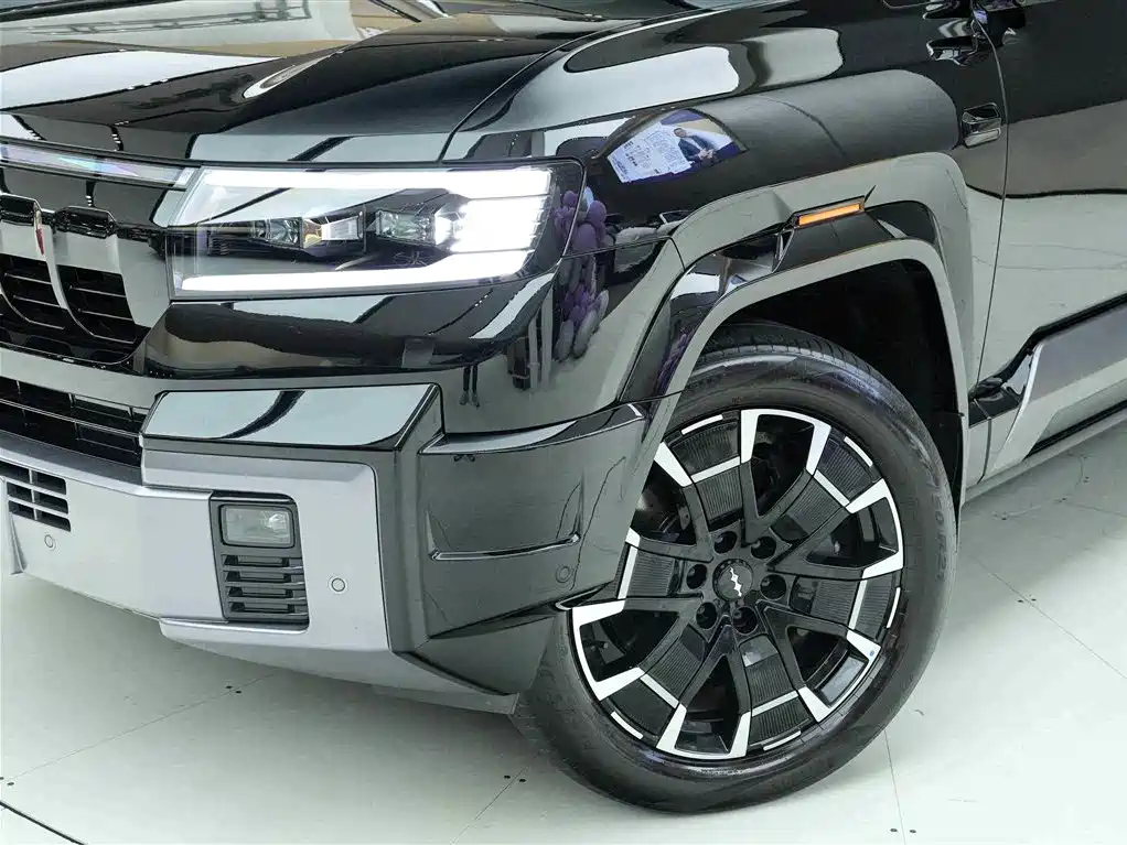 Leopard 8 2025 Zhiyong flagship version 6 seats купить на сайте DeffCars