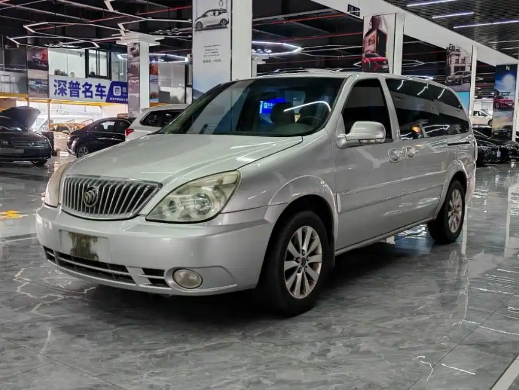 Buick GL8 2013 2.4L Classic Edition купить на сайте DeffCars